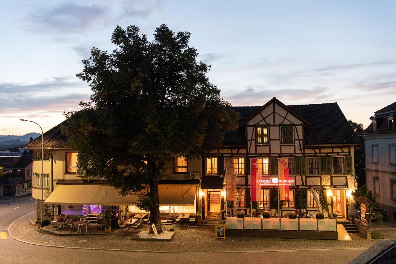 Hotel Restaurant Loewen Sirnach Kültér fotó