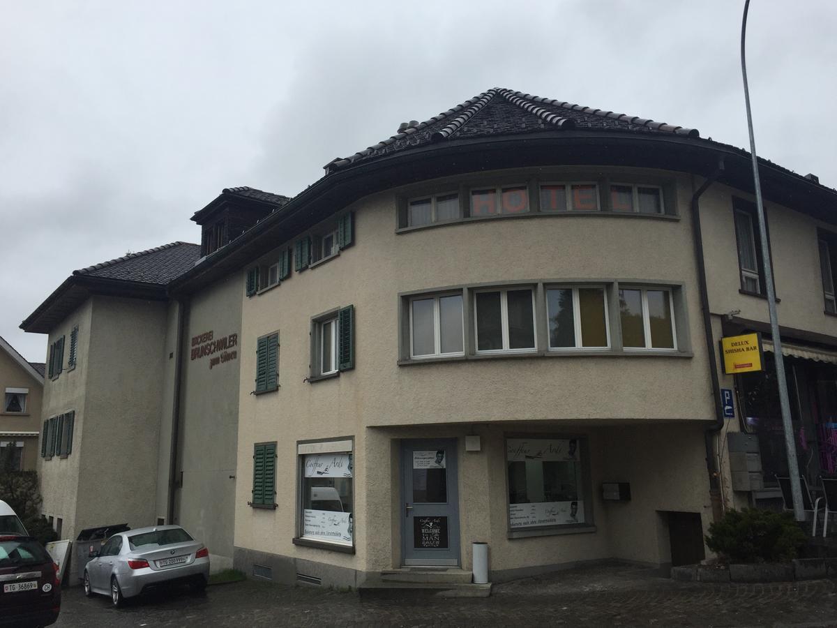 Hotel Restaurant Loewen Sirnach Kültér fotó