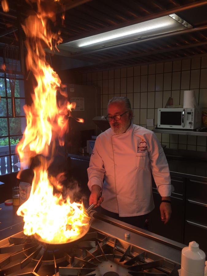 Hotel Restaurant Loewen Sirnach Kültér fotó